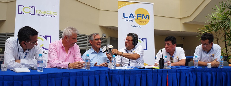 En una amena conversación en directo a través de las emisoras La F.M. y RCN Radio, el actual rector de la Universidad de Ibagué, Hans-Peter Knudsen, y su sucesor, César Vallejo Mejía, hablaron sobre las perspectivas de la alma mater.