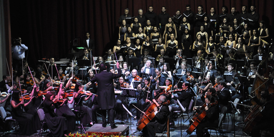 En el 22o. Encuentro de la Jurisdicción de lo Contencioso Administrativo se ofreció a los asistentes un concierto con cuatro agrupaciones, dos de ellas de Unibagué.