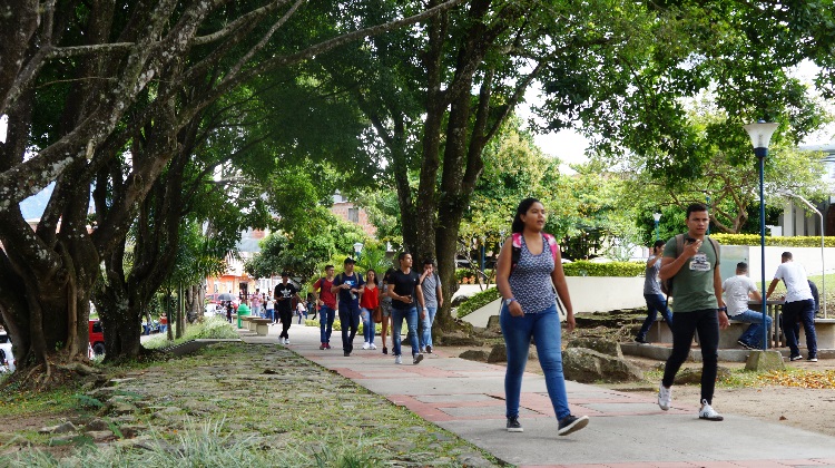 Estudiantes de Unibagué